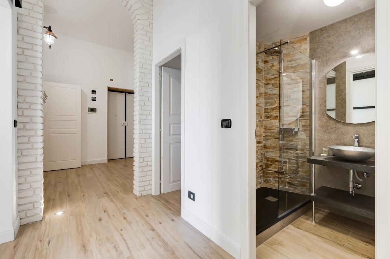 Bmga L Glam Industrial 3-Bed Apartment In Termini Roma Eksteriør bilde