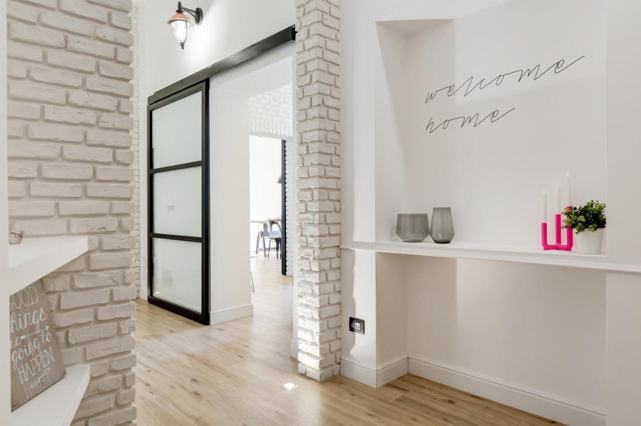 Bmga L Glam Industrial 3-Bed Apartment In Termini Roma Eksteriør bilde