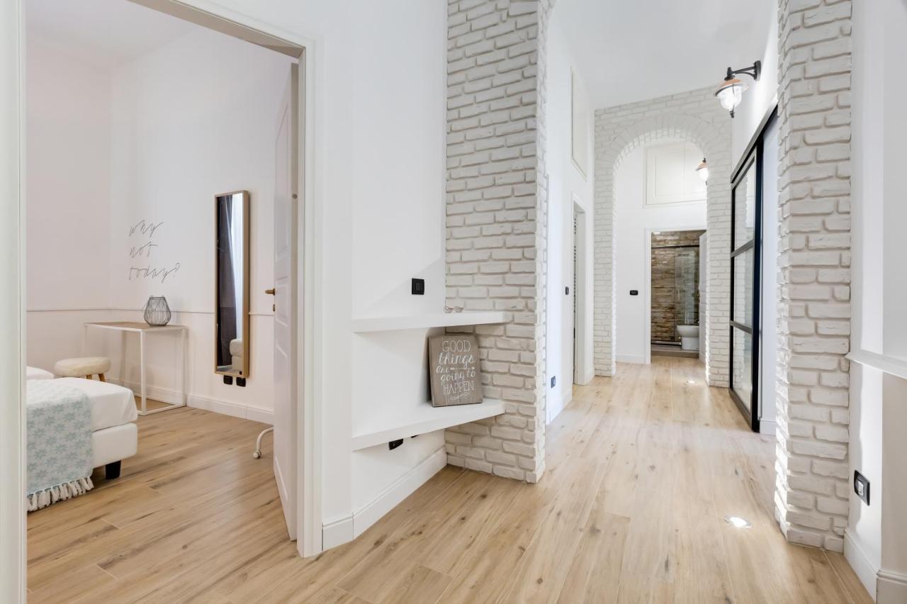 Bmga L Glam Industrial 3-Bed Apartment In Termini Roma Eksteriør bilde