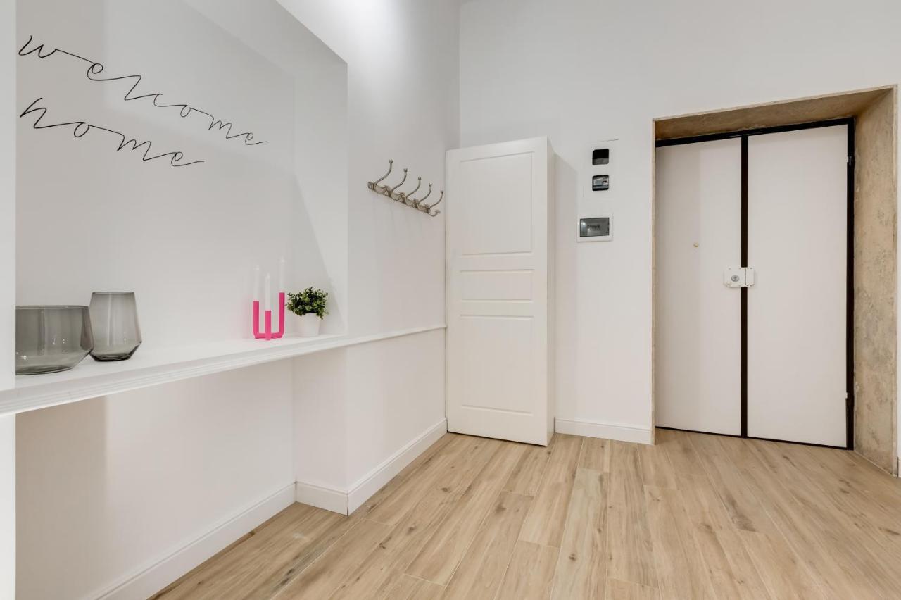 Bmga L Glam Industrial 3-Bed Apartment In Termini Roma Eksteriør bilde