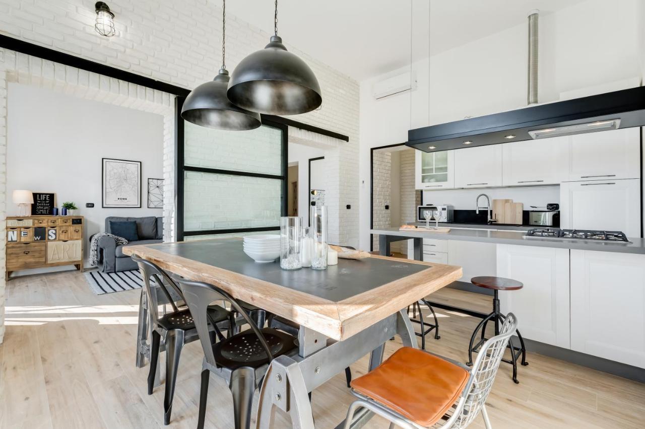 Bmga L Glam Industrial 3-Bed Apartment In Termini Roma Eksteriør bilde