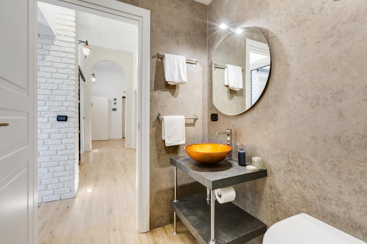 Bmga L Glam Industrial 3-Bed Apartment In Termini Roma Eksteriør bilde